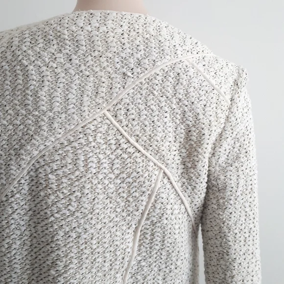 🎈Host Pick🎈Derek Lam | Boucle Tweed Blazer Jacket - Picture 7 of 16